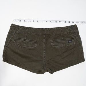 RVCA Dark green shorts with diagonal front pockets